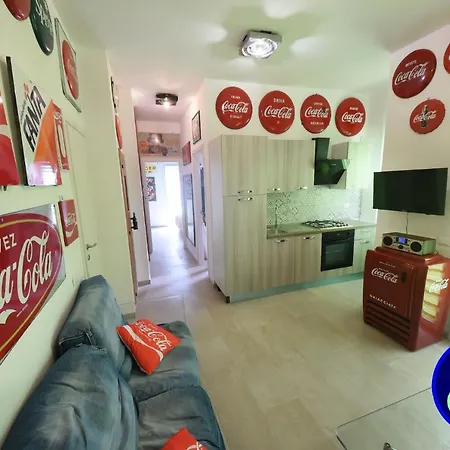 Vintage 67 Mondello Apartment