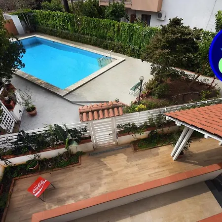 Vintage 67 Mondello Apartment *