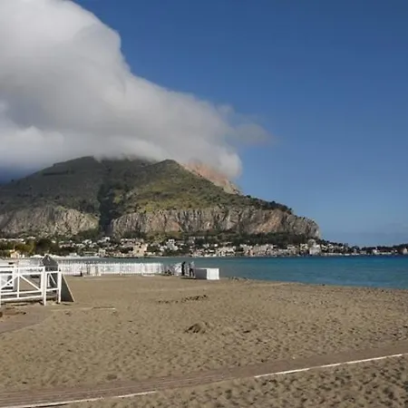 Vintage 67 Mondello Palermo